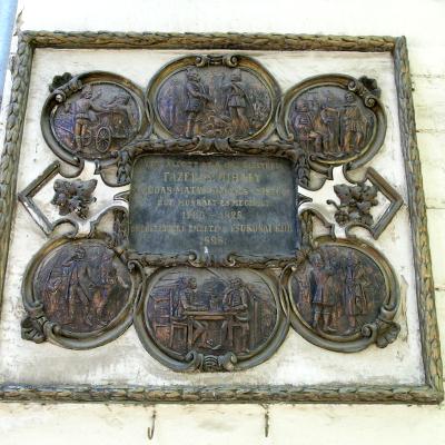 06 Fazekas Mihaly Emlektabla 02